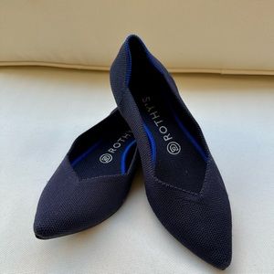 Rothy’s Point - Navy